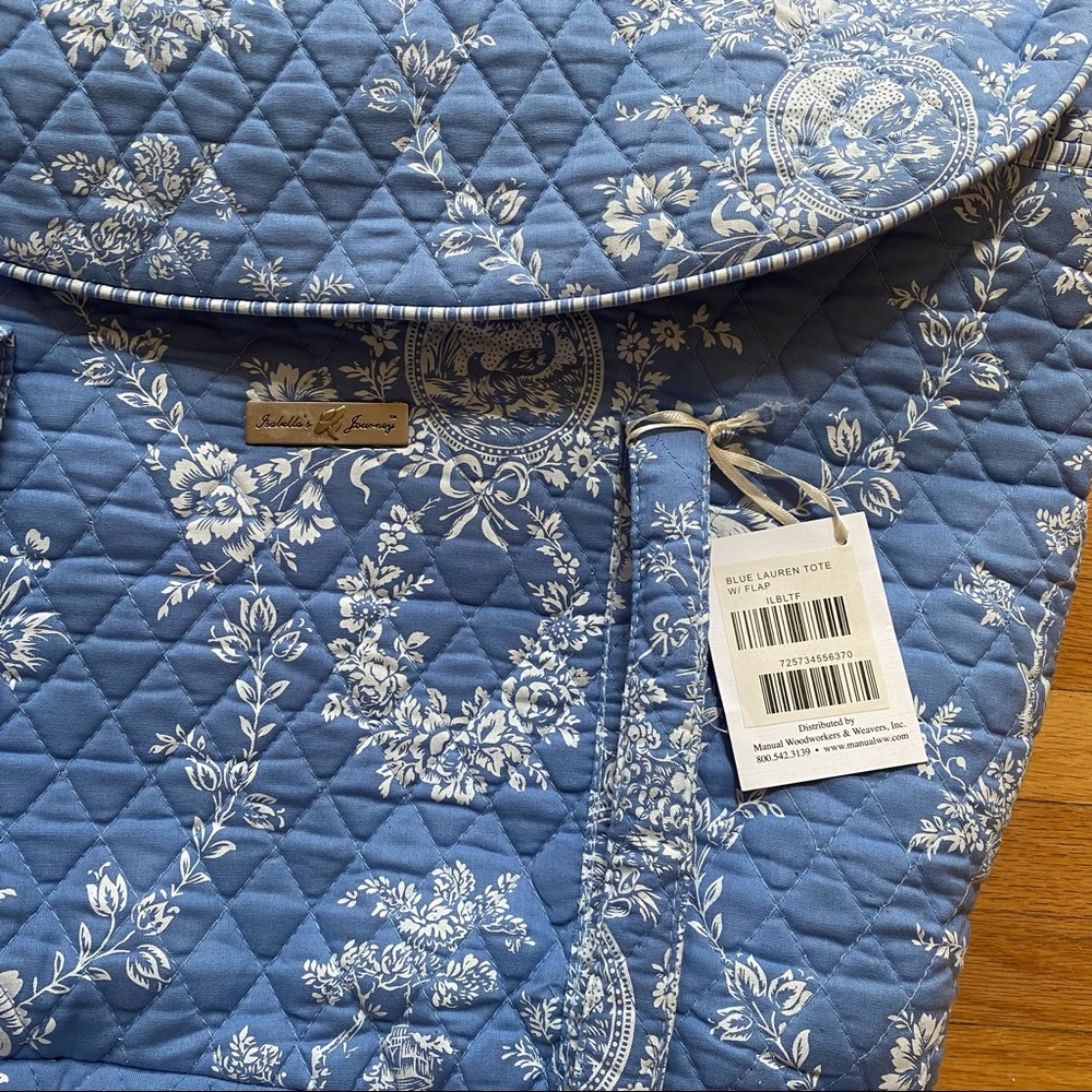 Isabella’s Journey quilted travel bag - Picture 3 of 11